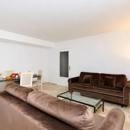 Two Bedrooms By Sweet Apartman