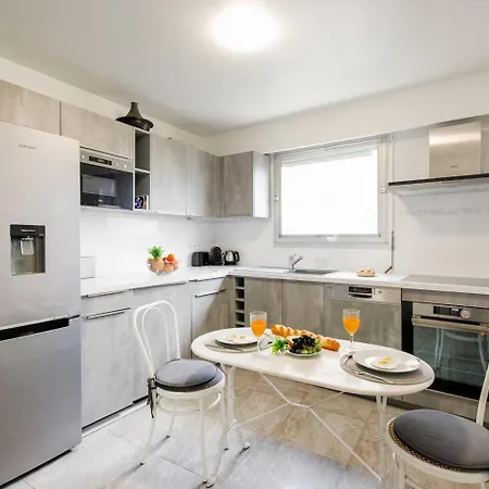 Two Bedrooms By Sweet Apartman Cannes
